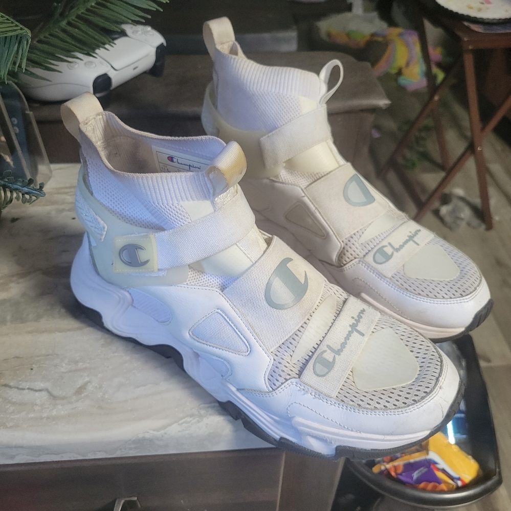 Champion Hyper C Xtreem White Shoes SIZE 11.5 (RUN SMALL - MORE LIKE 11)